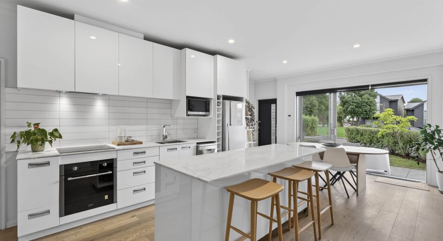  at 28/27 Powell Street, Avondale, Auckland City, Auckland