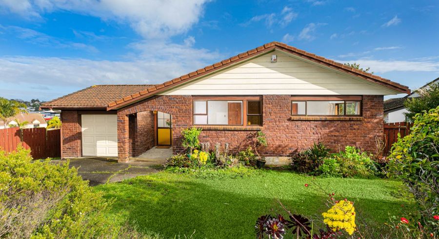  at 52 Kennedy Avenue, Forrest Hill, Auckland