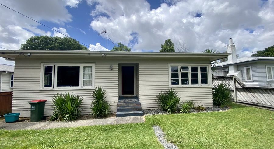  at 18 Vardon Road, Saint Andrews, Hamilton, Waikato