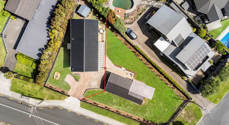  at 1 Tauhinu Road, Greenhithe, North Shore City, Auckland