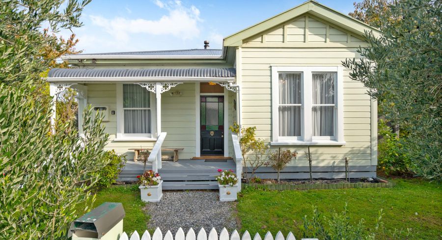  at 82/80 Fox Street, Featherston
