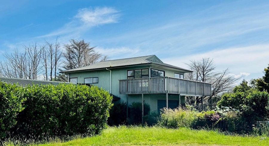  at 195 Pine Valley Road, Silverdale