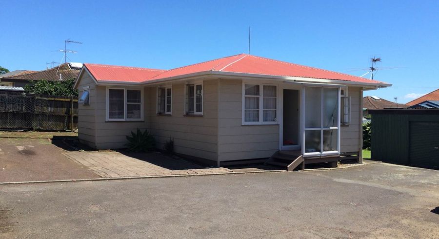  at 13A Green Road, Panmure, Auckland