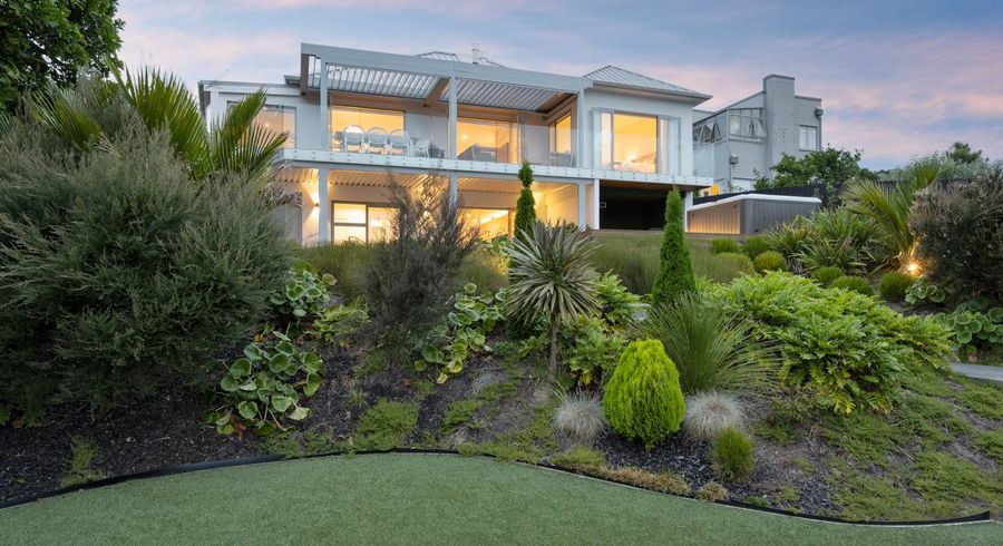  at 15 Stirling Street, Remuera, Auckland