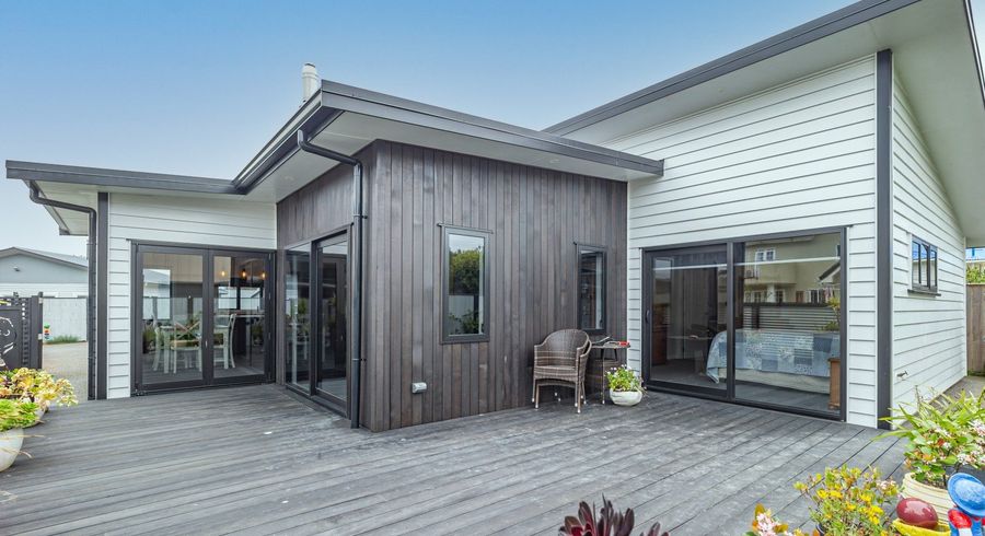  at 10A Queenwood Road, Levin, Horowhenua, Manawatu / Whanganui
