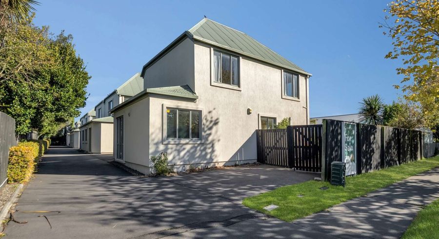  at 1/61 Champion Street, Edgeware, Christchurch City, Canterbury