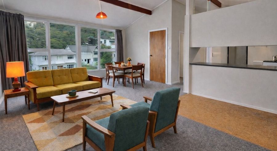  at 32 Ngaio Road, Kelburn, Wellington, Wellington