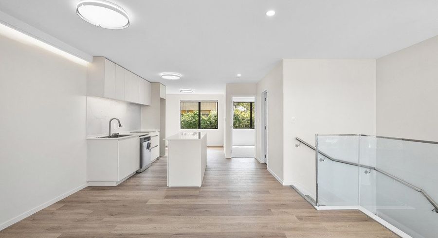  at Lot 2/3 Worthington Place, West Harbour, Waitakere City, Auckland