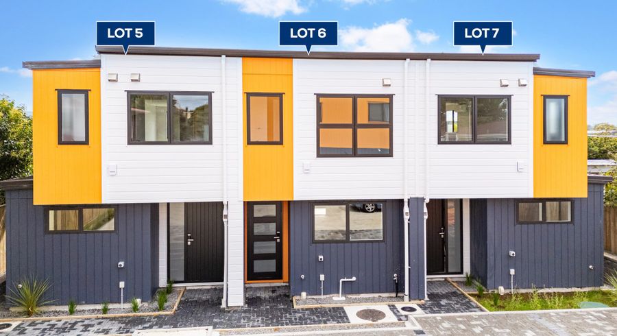  at Lot 1-7/30 Woodford Avenue, Henderson, Waitakere City, Auckland