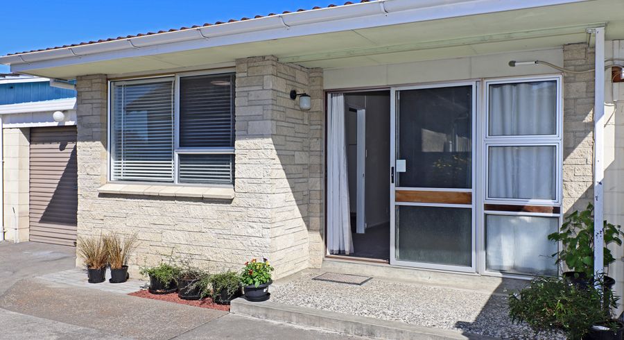  at 2/506 Brunswick Street, Saint Leonards, Hastings