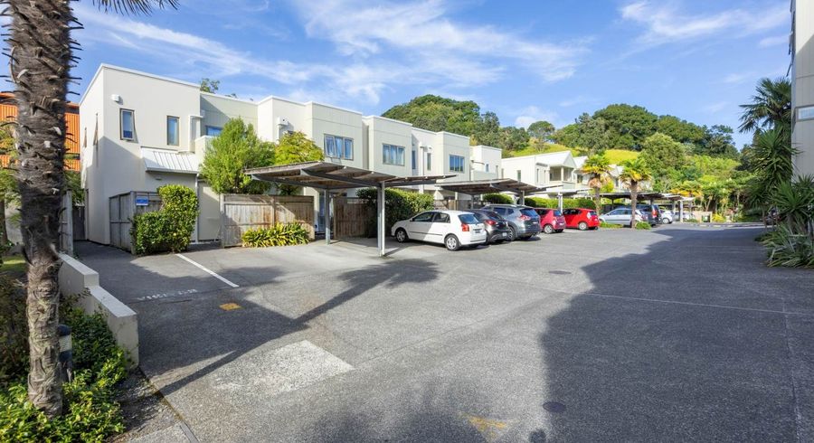  at 64/21 Hunters Park Drive, Three Kings, Auckland City, Auckland