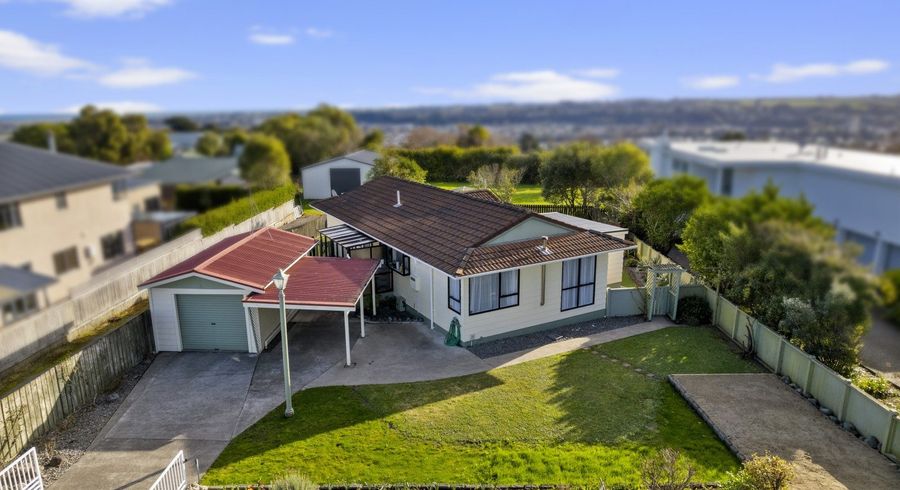  at 20 Bastia Avenue, Bastia Hill, Whanganui