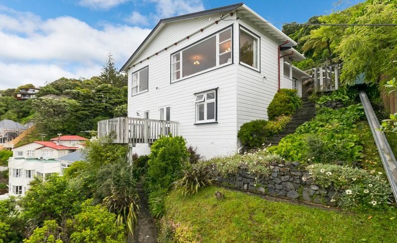  at 106 Grafton Road, Roseneath, Wellington, Wellington