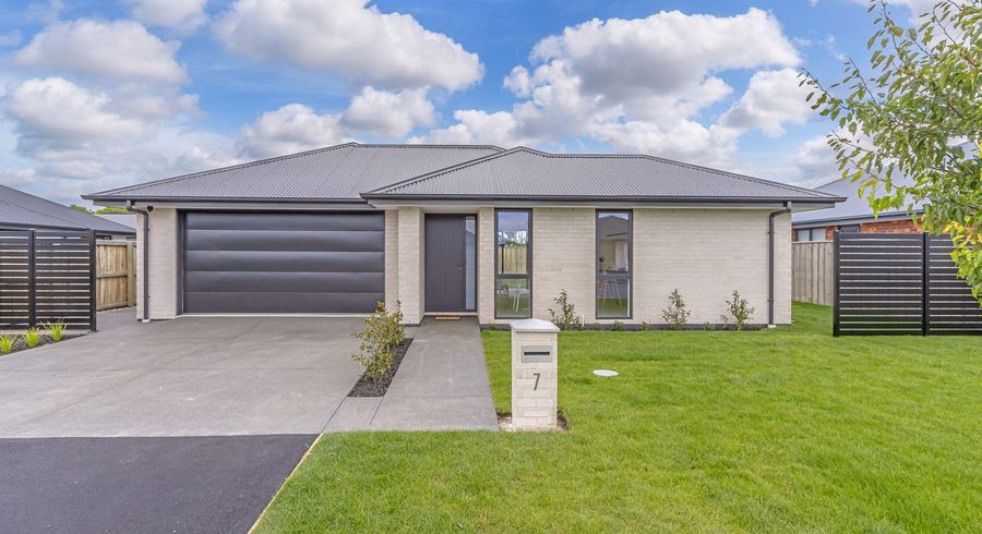  at 7 Freeville Place, New Brighton, Christchurch City, Canterbury