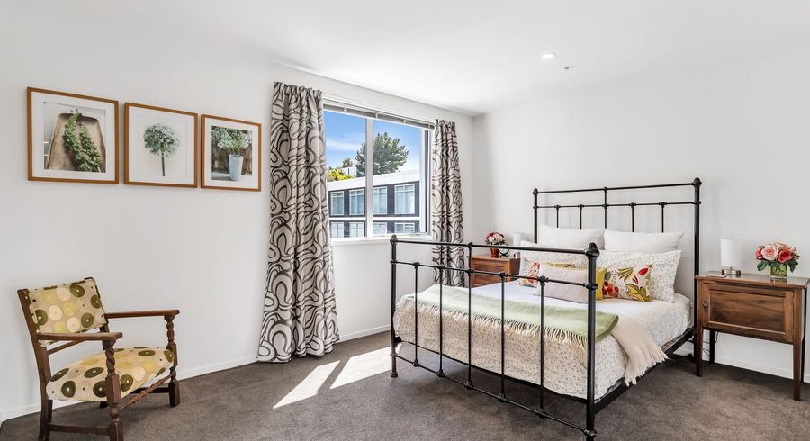  at 304/25 Bute Road, Browns Bay, North Shore City, Auckland