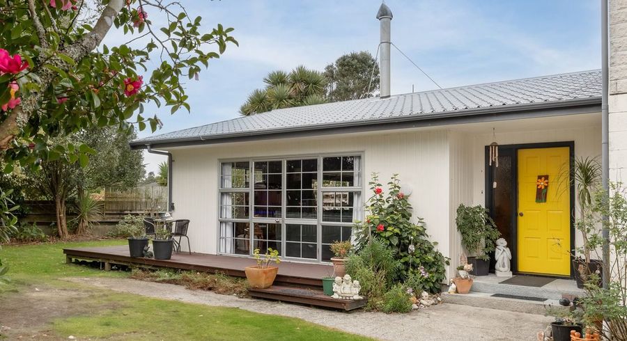  at 11 Cape Foulwind Road, Carters Beach, WESTPORT
