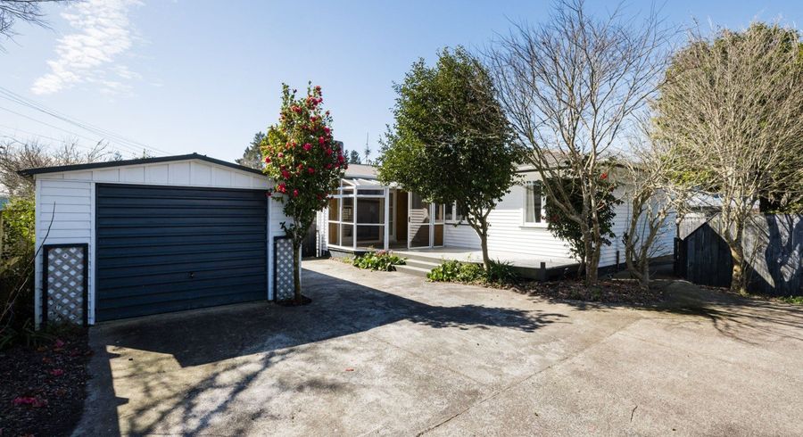  at 60 Southsea Crescent, Silverdale, Hamilton