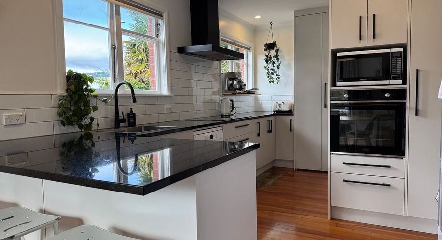  at 41 Lincoln Avenue, Tawa, Wellington, Wellington