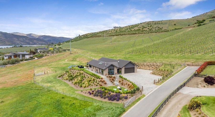  at 9 Lowburn Terrace, Cromwell, Central Otago, Otago