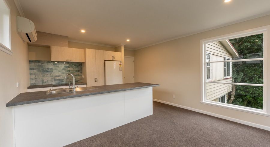  at 58a Garden Rd, Northland, Wellington, Wellington