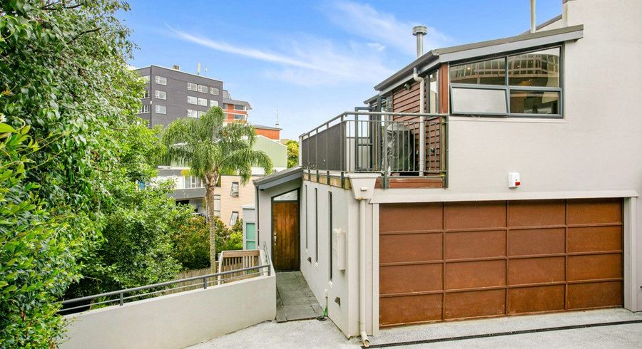  at 24 St Georges Bay Road, Parnell, Auckland