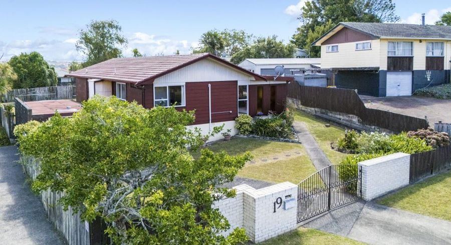  at 19 Pankhurst Place, Sunnyvale, Waitakere City, Auckland