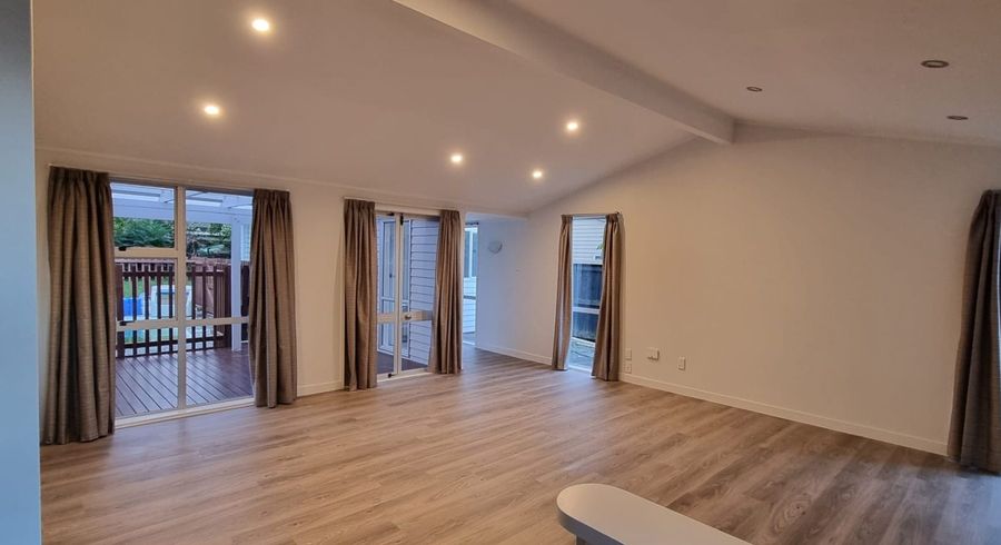  at 2/1569 Great North Road , Waterview, Auckland City, Auckland