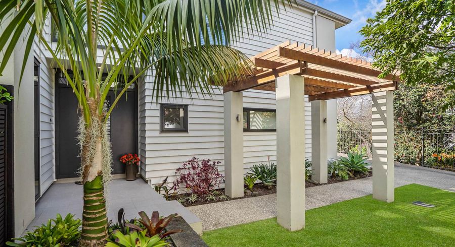  at 194B Campbell Road, Greenlane, Auckland