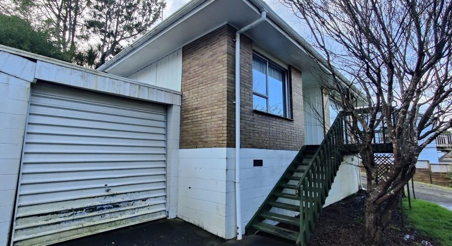  at 2/19A Verran Road, Birkenhead, North Shore City, Auckland