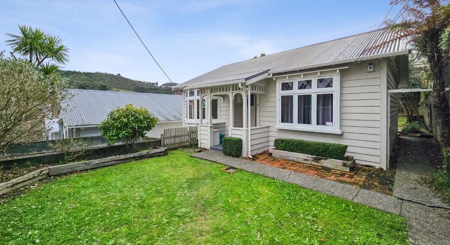  at 12 Dee Street, Island Bay, Wellington, Wellington