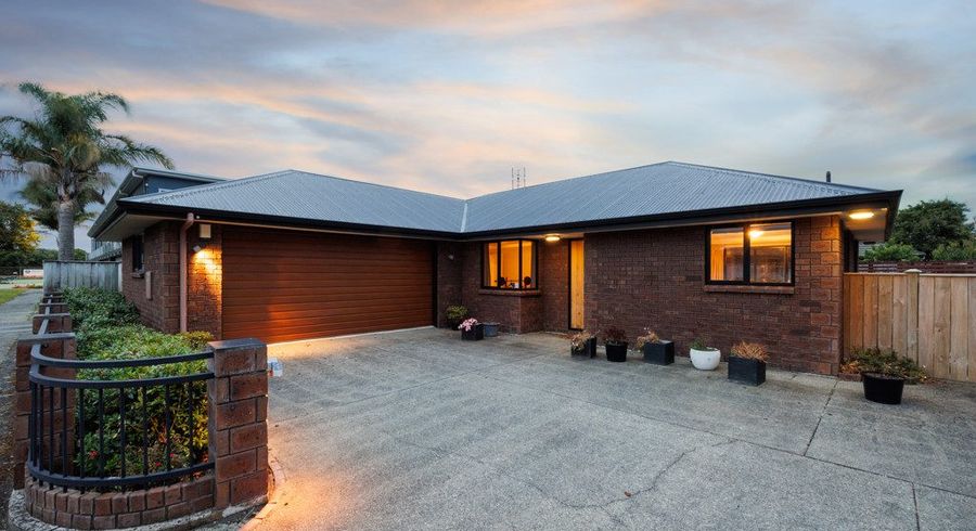  at 3 Palm Avenue, Hokowhitu, Palmerston North, Manawatu / Whanganui