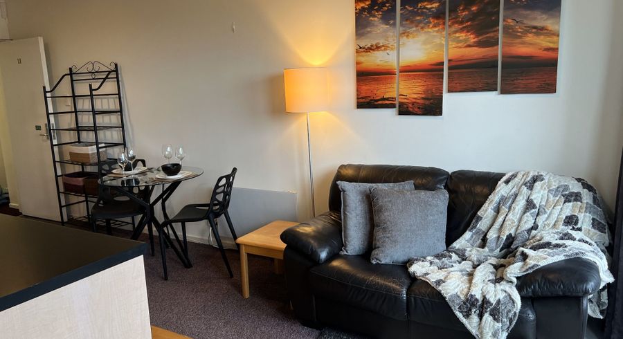  at 1i/12 CHARLES STREET, Mount Eden, Auckland City, Auckland