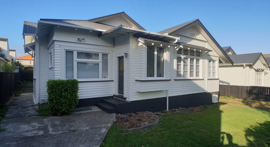  at 94 Ranfurly Road, Epsom, Auckland