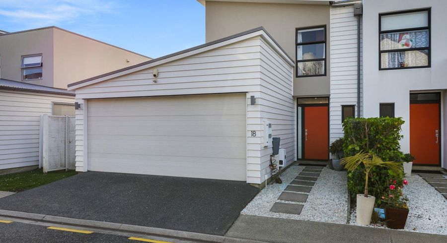  at 18/40 Scarlet Oak Drive, Albany, North Shore City, Auckland