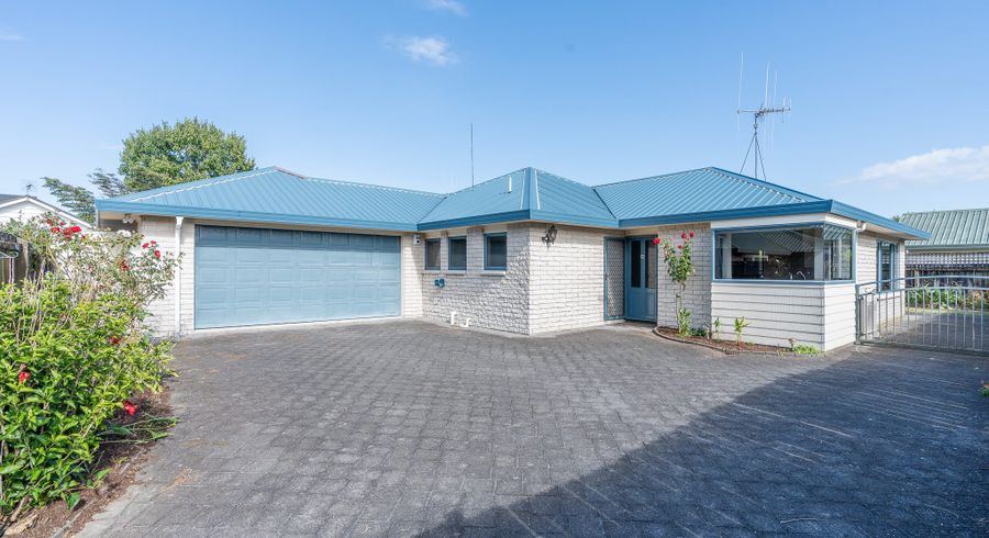  at 111C Albert Street, Hamilton East, Hamilton