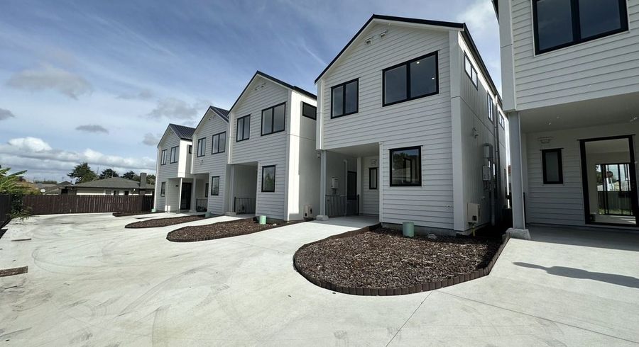  at 2C Fields Road, Manurewa, Auckland