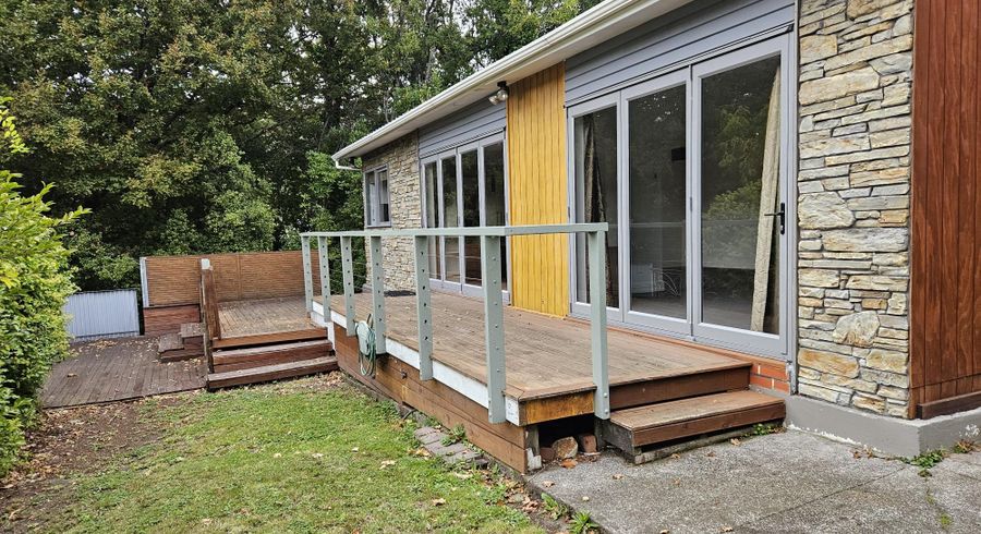  at 16a Rossmore Terrace, Cashmere, Christchurch City, Canterbury