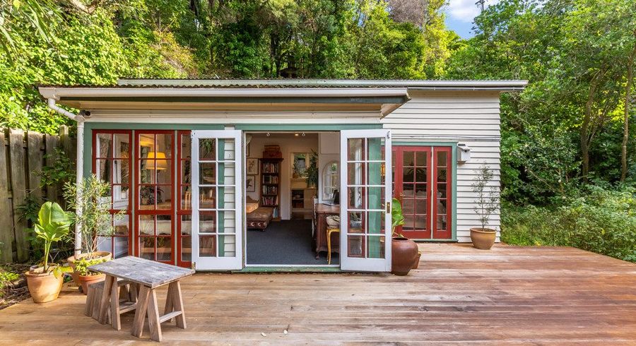  at 44 Gordon Road, Plimmerton, Porirua, Wellington
