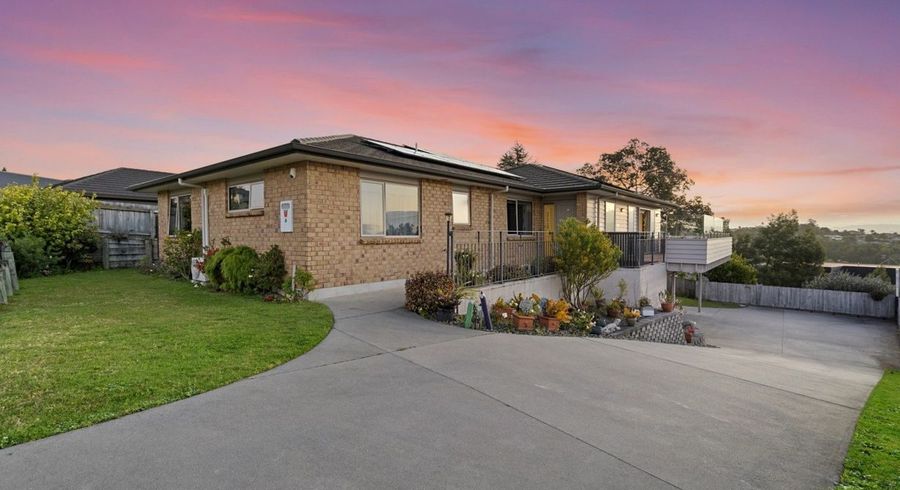  at 8 Utopia Park Heights, Welcome Bay, Tauranga, Bay Of Plenty