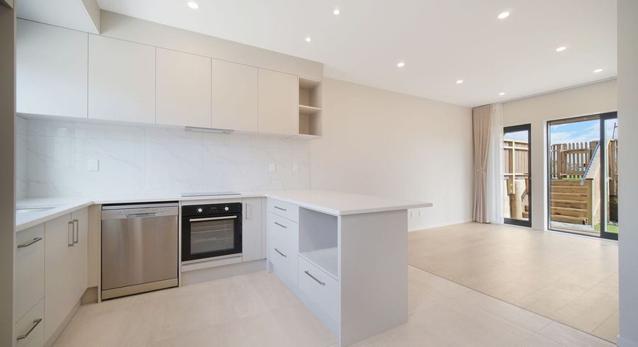  at 7/65 Moire Road, Massey, Waitakere City, Auckland