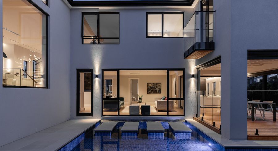  at 112 Arran Point Parade, Orewa, Orewa