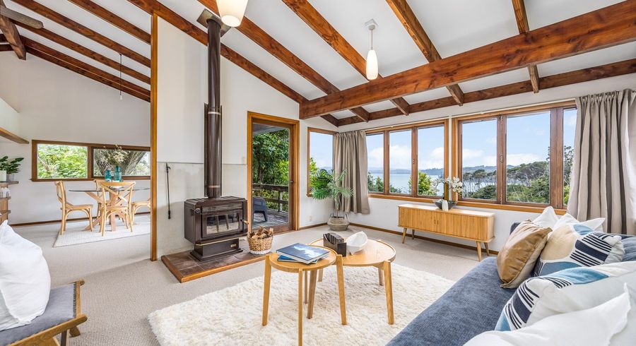  at 6 Williams Street, Mahurangi East, Warkworth