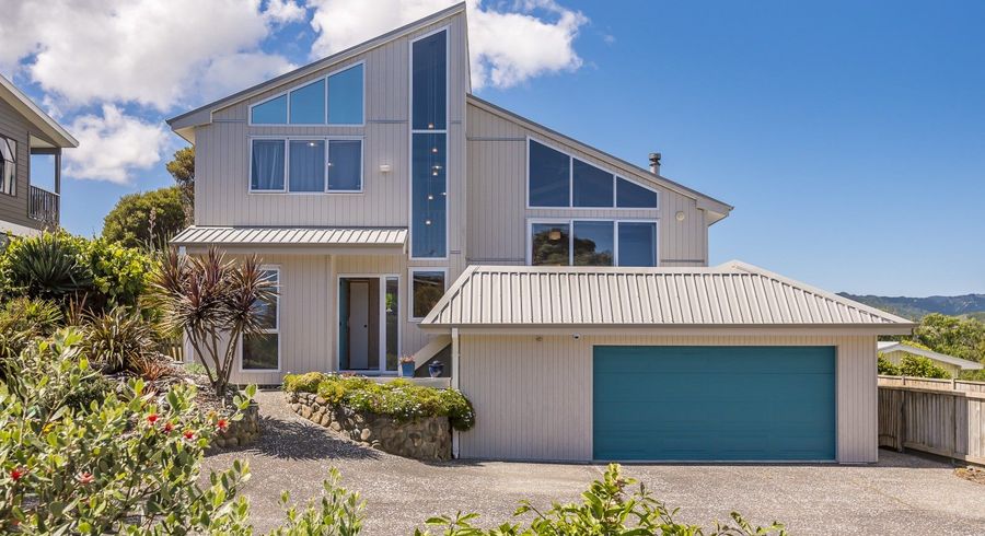  at 4 Atua Street, Waikanae Beach, Waikanae