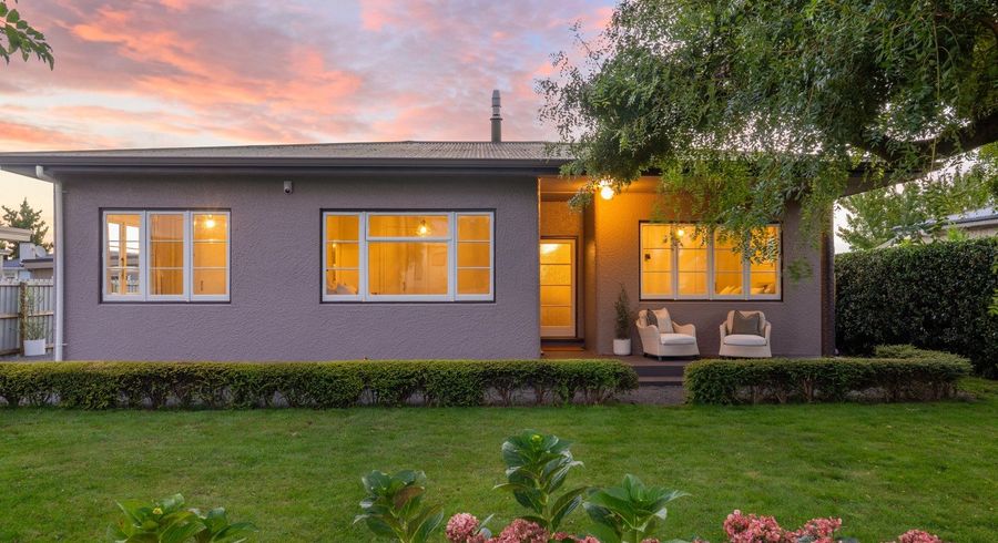  at 913 Lawrence Street, Akina, Hastings, Hawke's Bay