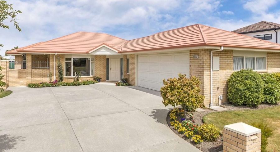  at 27 Becmead Drive, Harewood, Christchurch City, Canterbury