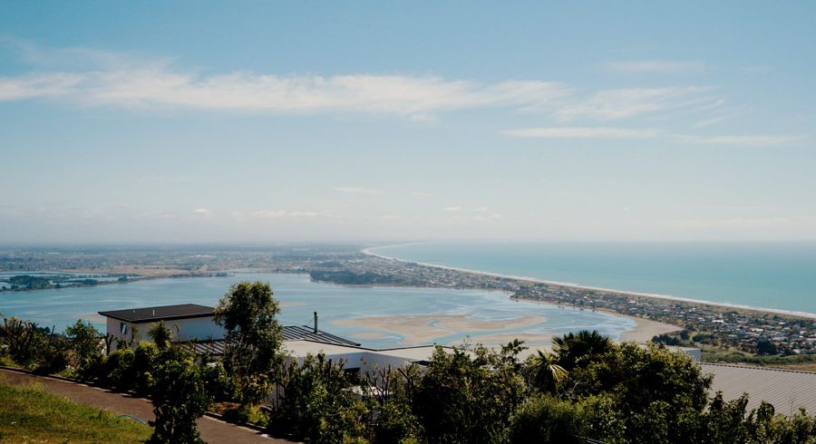  at 5 Loader Lane, Sumner, Christchurch City, Canterbury