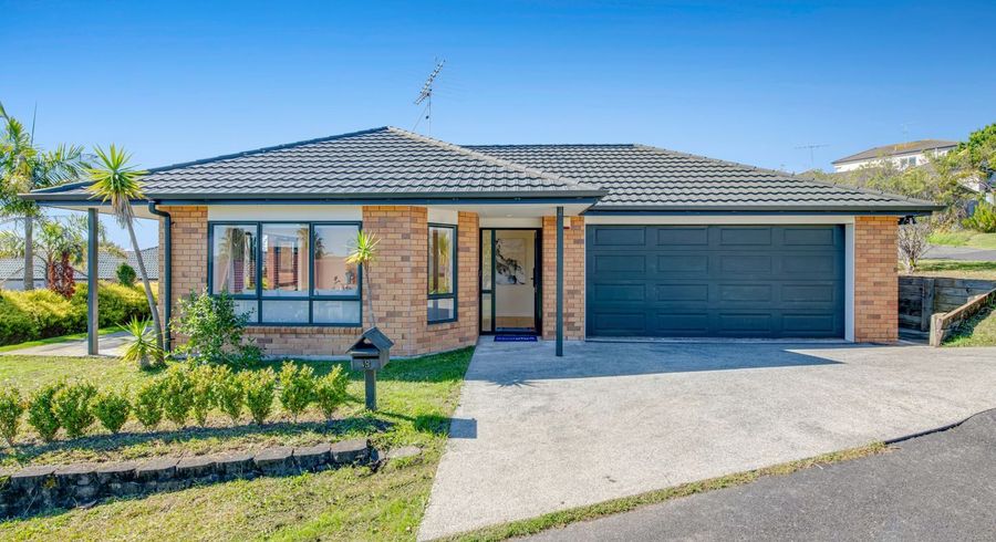  at 19 Black Teal Close, Unsworth Heights, Auckland