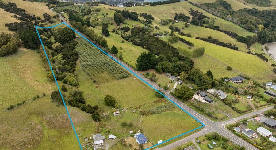  at 8 Takamatua Valley Road, Akaroa, Banks Peninsula, Canterbury