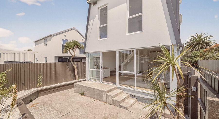  at 1/114 Oram Avenue, New Brighton, Christchurch City, Canterbury