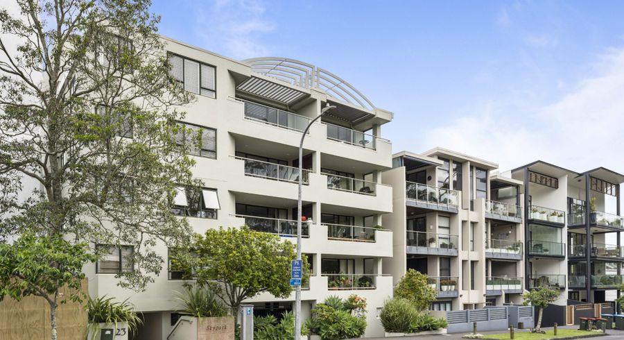 at 4C/23 George Street, Newmarket, Auckland